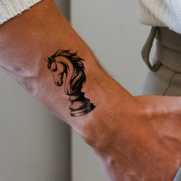 Springer (Schach) Tattoo
